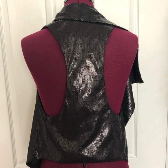 Urban Behavior black sequin vest - Picture 3 of 4